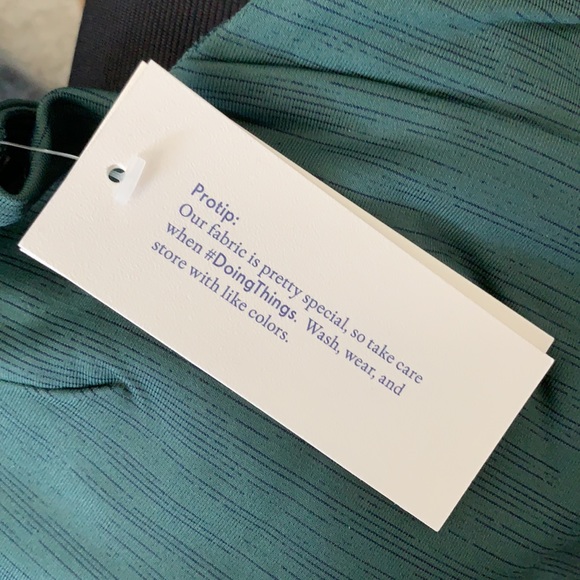 OV Move Free Crop Top - Sold out - Picture 14 of 14